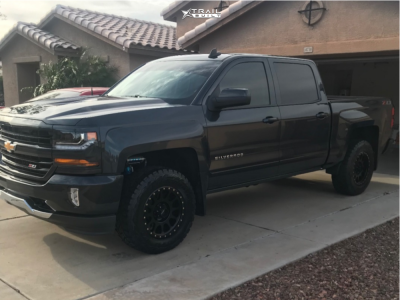 2018 Chevrolet Silverado 1500 - 18x9 -12mm - Method Mr305 - Suspension Lift 2.5" - 35" x 12.5"