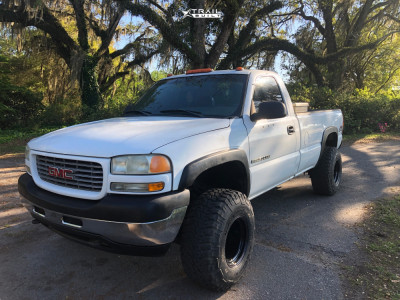 2002 GMC Sierra 2500 HD - 15x12 -64mm - Bart Wheels Super Trucker - Leveling Kit - 33" x 12.5"