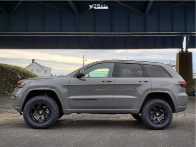 2020 Jeep Grand Cherokee Wheel Offset Aggressive > 1" Outside Fender