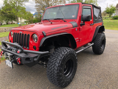 2011 Jeep Wrangler - 15x10 -43mm - American Racing Baja - Suspension Lift 3.5" - 33" x 12.5"