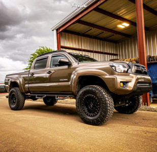 1 2013 Tacoma Toyota Pro Comp Suspension Lift 6in Vision Manx Black