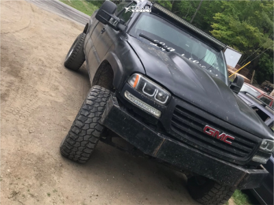 2004 GMC Sierra 1500 Classic - 17x8.5 0mm - Icon Alloys Compression - Suspension Lift 6" - 35" x 12.5"