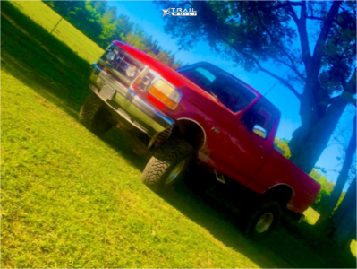 1995 Ford F-150 - 17x10 -63.5mm - 4Play Other - Leveling Kit & Body Lift - 35" x 12.5"