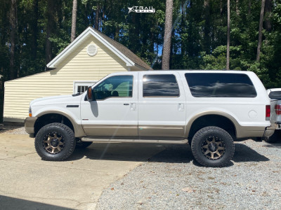 2003 Ford Excursion Wheel Offset Aggressive > 1