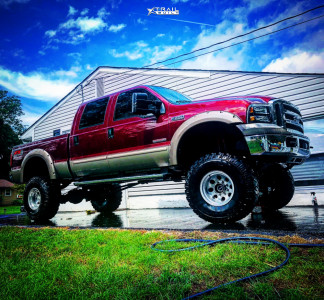 2006 Ford F-250 - 16x10 -44mm - Mickey Thompson Classic - Suspension Lift 8.5" - 38" x 12.5"