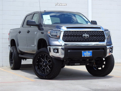 2019 Toyota Tundra - 20x12 -44mm - Fuel Maverick - Suspension Lift 8" - 37" x 12.5"
