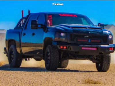 2011 Chevrolet Silverado 1500 - 17x10.5 -18mm - Black Rhino Sierra - Suspension Lift 3" - 33" x 12.5"