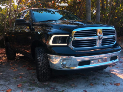 2014 Ram 1500 - 17x9 18.35mm - Ultra Menace - Suspension Lift 2.5" - 33" x 12.5"