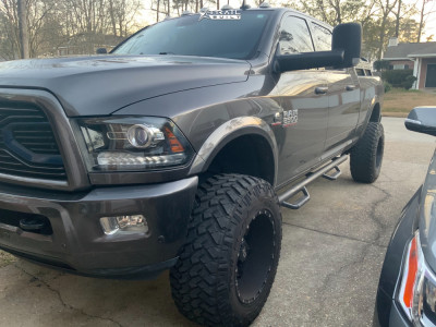 2018 Ram 2500 - 20x12 -44mm - XD Xd825 - Suspension Lift 3" - 37" x 12.5"