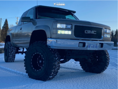 1998 GMC K1500 - 15x10 -43mm - Fuel Revolver - Suspension Lift 8" - 37" x 12.5"