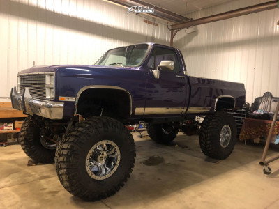 1981 Chevrolet K30 - 20x10 -18mm - Rev Offroad 811 - Lifted >12" - 44" x 19.5"