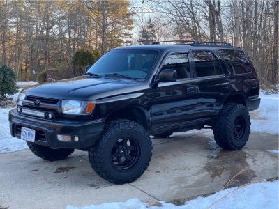 2002 Toyota 4Runner - 17x10 -18mm - Fuel Shok - Suspension Lift 3" - 33" x 12.5"