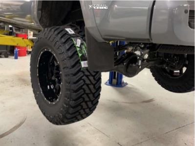 1 2021 Tacoma Toyota Fox Suspension Lift 8in Moto Metal Mo970 Black