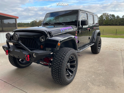 2012 Jeep Wrangler - 20x10 -18mm - Fuel Assault - Suspension Lift 4" - 35" x 12.5"