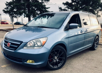2006 Honda Odyssey - 19x8.5 32mm - Voxx FRD Performance - Stock Suspension - 44" x 8.5"