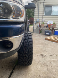 2007 Dodge Ram 2500 - 20x12 -51mm - Vision Sliver 360 - Suspension Lift 8" - 37" x 13.5"