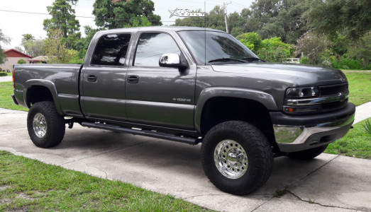 2002 Chevrolet Silverado 1500 HD - 16x8 -20mm - Raceline Rockcrusher - Suspension Lift 4" - 33" x 12.5"
