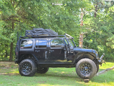 2012 Jeep Wrangler - 17x9 0mm - Fuel Battle Axe - Suspension Lift 4.5" - 37" x 12.5"