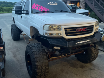 2006 GMC Sierra 2500 HD - 20x14 -76mm - Fuel Maverick - Lifted >12" - 42" x 15.5"