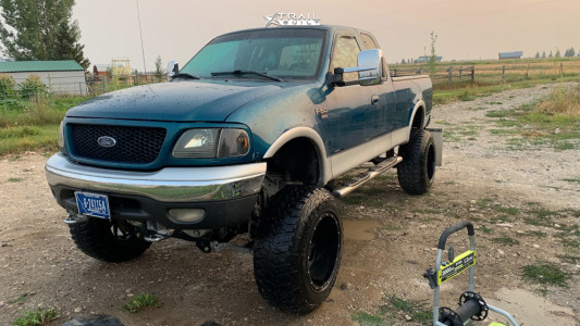 2000 Ford F-150 - 20x14 -76mm - Monster Offroad M12 - Suspension Lift 6" & Body 3" - 37" x 12.5"