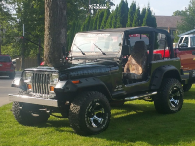 1992 Jeep Wrangler - 15x10 -47mm - Dick Cepek Dc-2 - Suspension Lift 4" - 33" x 12.5"