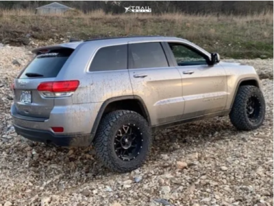 2016 Jeep Grand Cherokee Wheel Offset Aggressive > 1" Outside Fender