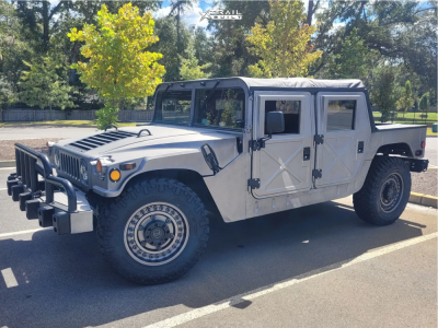 1992 AM General M998 HMMWV - 20x9.5 6mm - Black Rhino Armory - Stock Suspension - 37" x 12.5"