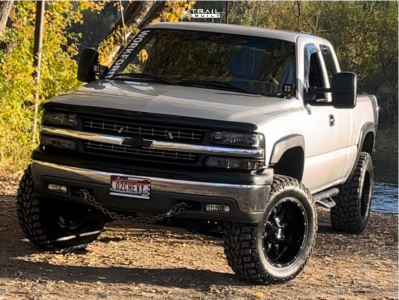 2002 Chevrolet Silverado 1500 Wheel Offset Aggressive > 1" Outside