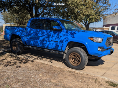 2020 Toyota Tacoma Wheel Offset Slightly Aggressive Suspension Lift 3