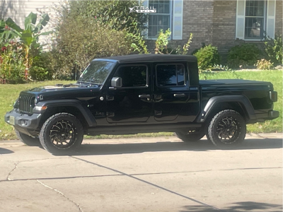 2020 Jeep Gladiator - 20x9 0mm - Hardrock Crusher - Stock Suspension - 33" x 12.5"