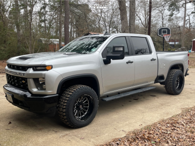 2021 Chevrolet Silverado 2500 HD - 20x12 -44mm - Gear Off-Road Leverage - Leveling Kit - 35" x 12.5"