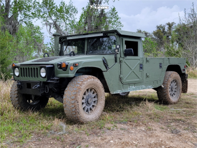 2007 Hummer other - 20x9 18mm - Anthem Off-Road Liberty - Stock Suspension - 39" x 13.5"