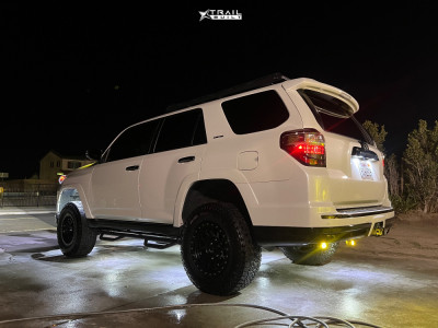 2019 Toyota 4Runner Wheel Offset Aggressive > 1" Outside Fender
