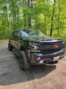 2021 Chevrolet Silverado 1500 - 18x9 -12mm - Fuel Contra - Leveling Kit - 33" x 12.5"