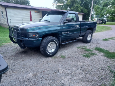 1997 Dodge Ram 1500 - 16x8 -20mm - Raceline Rockcrusher - Leveling Kit - 285/75R16