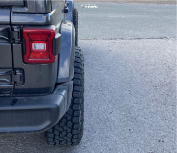2021 Jeep Wrangler Wheel Offset Super Aggressive 3"-5" Leveling Kit