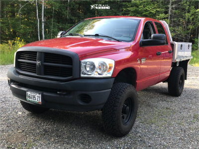 2008 Dodge Ram 2500 - 17x9 0mm - Black Rock Type 8 - Suspension Lift 2.5" - 35" x 12.5"