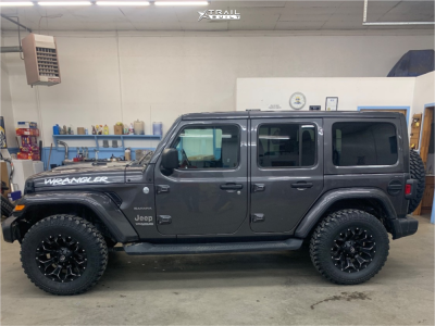 2021 Jeep Wrangler Wheel Offset Aggressive > 1" Outside Fender Stock
