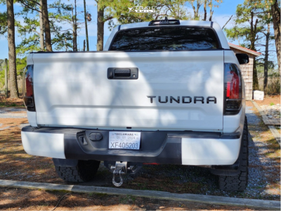 2021 Toyota Tundra Wheel Offset Slightly Aggressive Suspension Lift 3