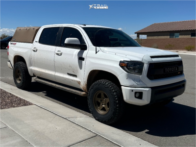 2016 Toyota Tundra Wheel Offset Aggressive > 1