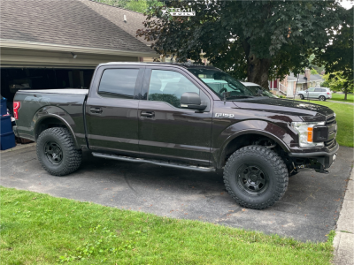 2019 Ford F-150 - 17x8.5 0mm - Fifteen52 Offroad Patrol Hd - Suspension Lift 2.5" - 315/70R17