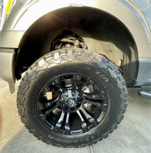 1 2022 F 150 Ford Xlt Pro Comp Suspension Lift 6in Fuel Vapor Black