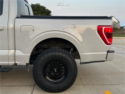 1 2023 F 150 Ford Xlt Halo Suspension Lift 25in Method Mr318 Gloss Black