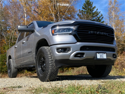 1 2021 1500 Ram Big Horn Rough Country Suspension Lift 35in Method Mr318 Gloss Black