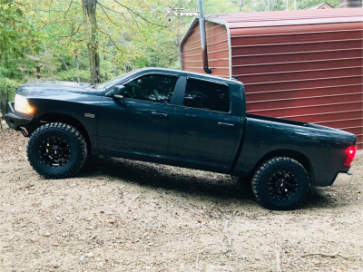 1 2019 1500 Classic Ram Big Horn Stock Leveling Kit Moto Metal M0970 Black