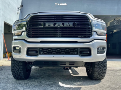 1 2022 2500 Ram Laramie Carli Suspension Lift 25in Method 605 Matte Black