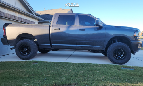 1 2024 2500 Ram Tradesman Rough Country Leveling Kit Rough Country 82 Series Gloss Black