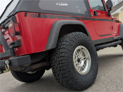 1 2005 Wrangler Jeep Unlimited Unknown Suspension Lift 25in Raceline Ryno Beadlock Machined