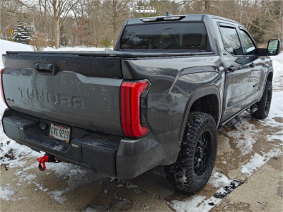 1 2024 Tundra Toyota Sr5 Rough Country Suspension Lift 35in Moto Metal Mo812 Gloss Black