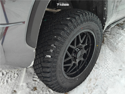 1 2024 Tundra Toyota Sr5 Rough Country Suspension Lift 35in Moto Metal Mo812 Gloss Black